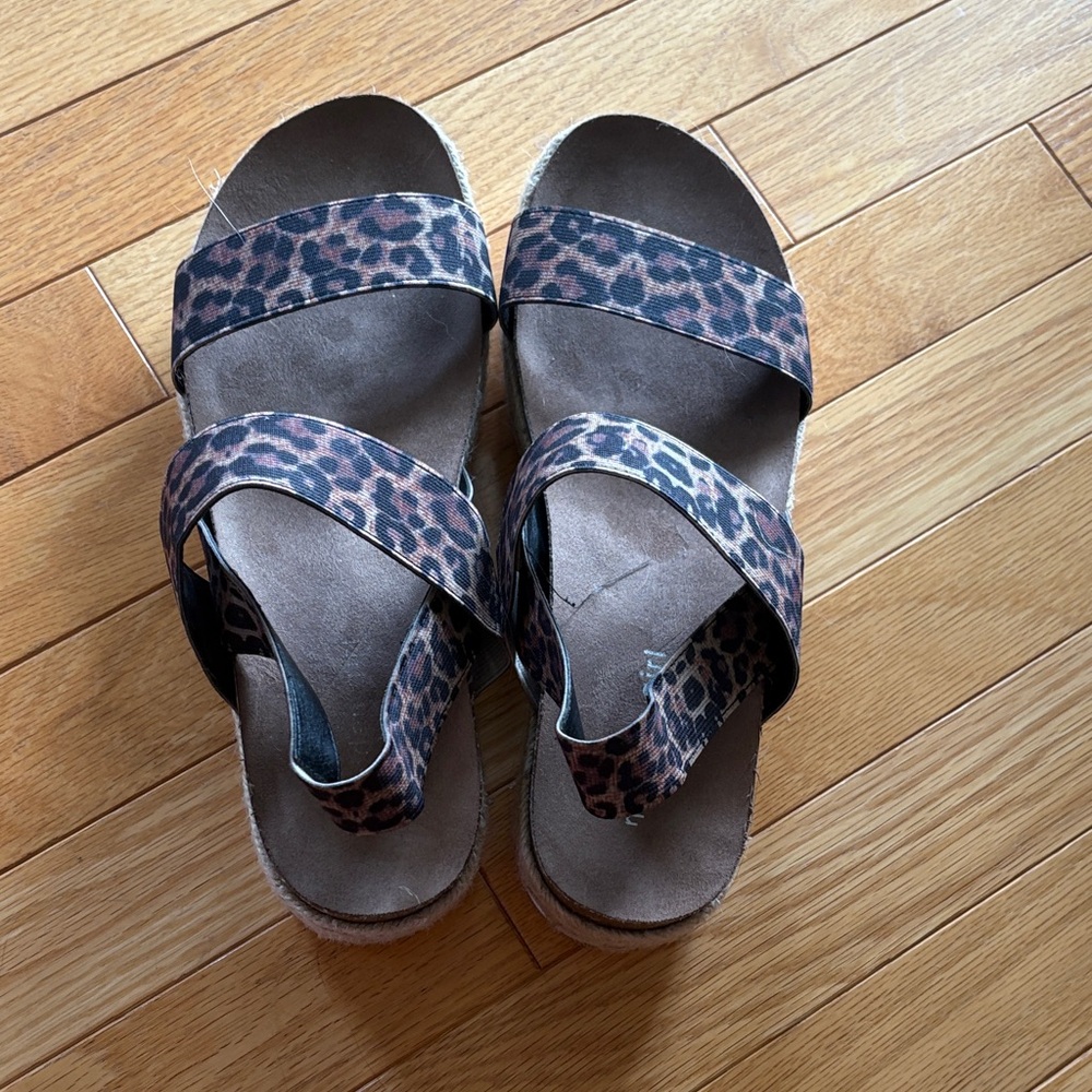 Madden Girl Black and Pink Animal Print Sandals